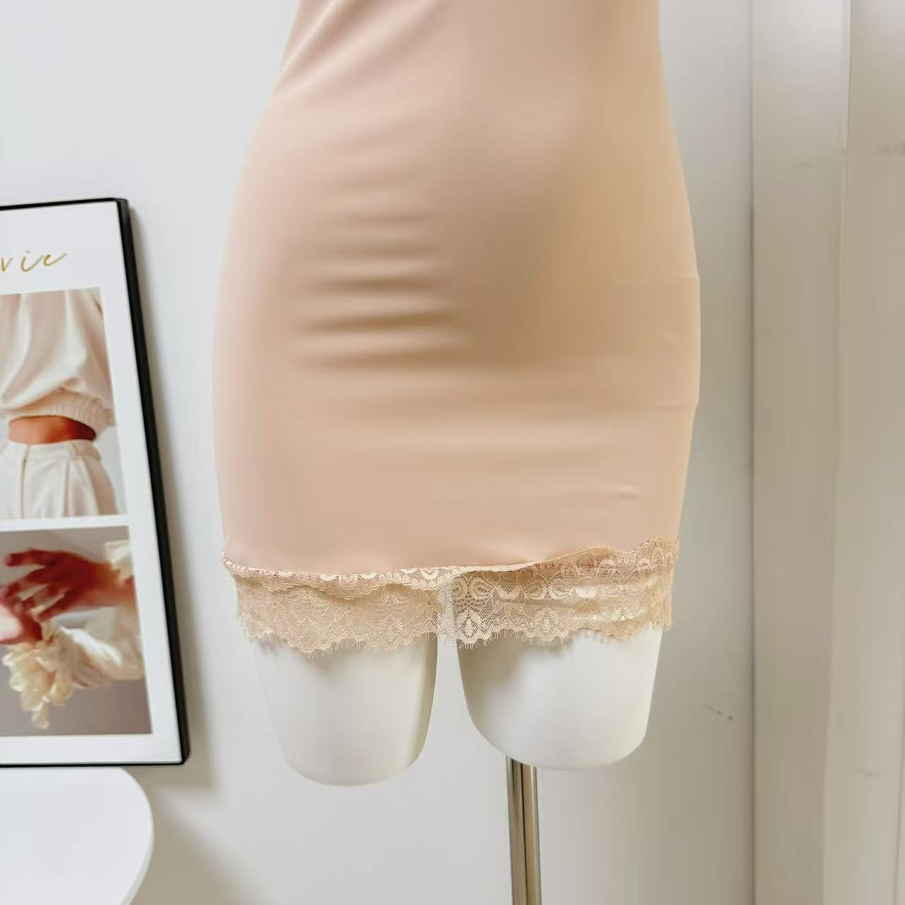 Dreamy Athena Off-Shoulder Bodycon Dress - Image 3