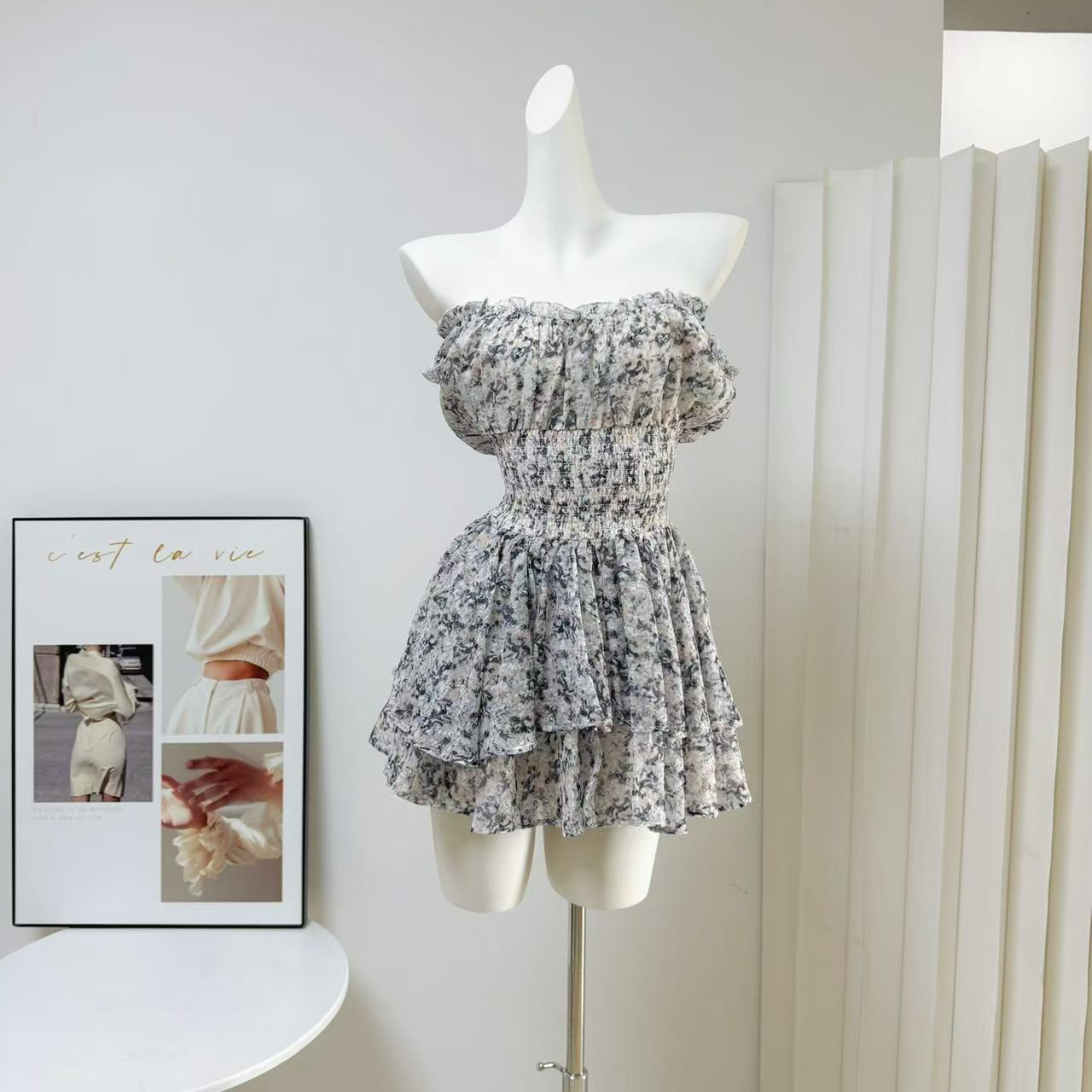 Women's Floral Off-Shoulder Waist-Slimming Asymmetric Hem Dress - Image 2