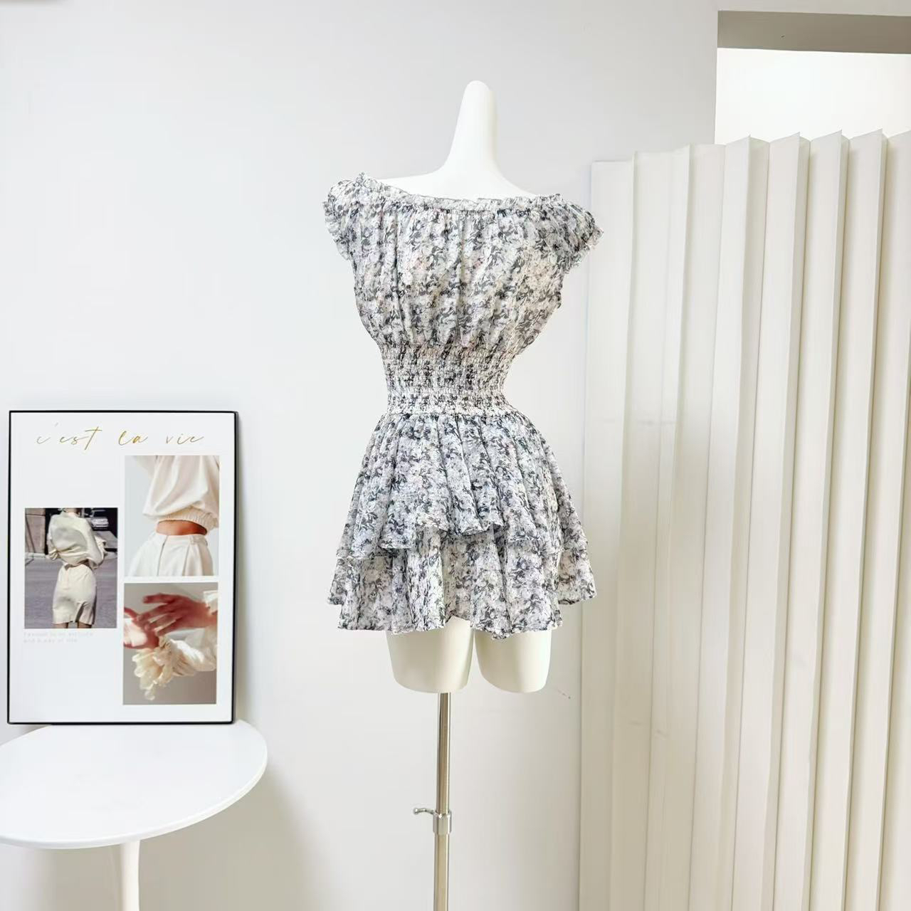 Women's Floral Off-Shoulder Waist-Slimming Asymmetric Hem Dress - Image 5