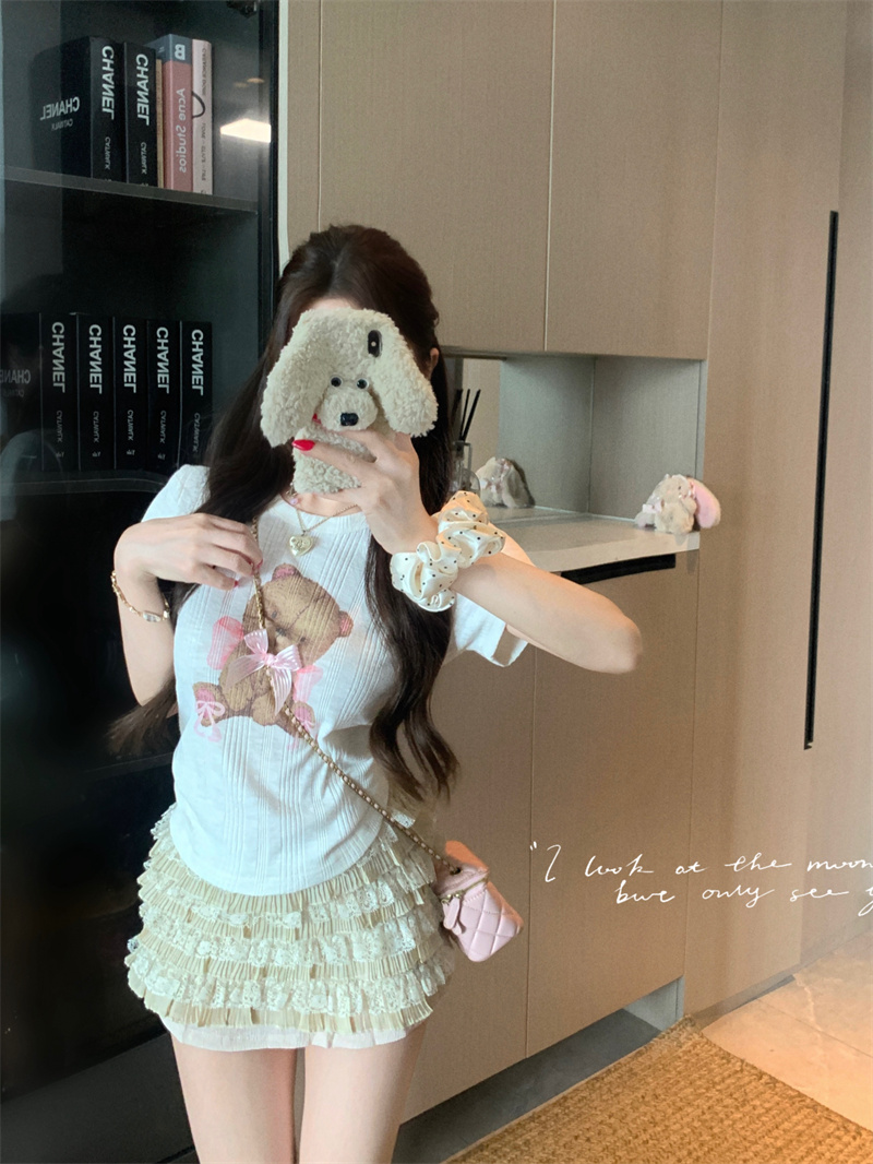 Cute Bear Print Short Sleeve T-Shirt and Lace Tiered Skirt Two-Piece Set - Image 4