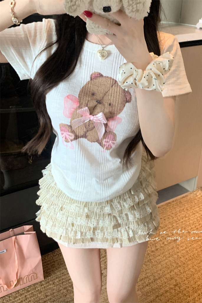 Cute Bear Print Short Sleeve T-Shirt and Lace Tiered Skirt Two-Piece Set - Image 5