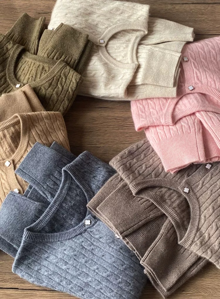 Women's Autumn Winter Round Neck Cashmere Cardigan Vintage Cable Knit Loose Sweater Coat - Image 4